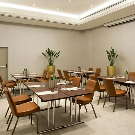 Starhotels Tourist Hotell 4*