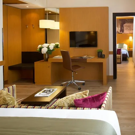 Ξενοδοχείο Starhotels Tourist 4*