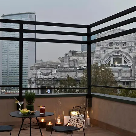 Szálloda Starhotels Echo Milánó