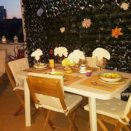 Flowers Πανσιόν 3*