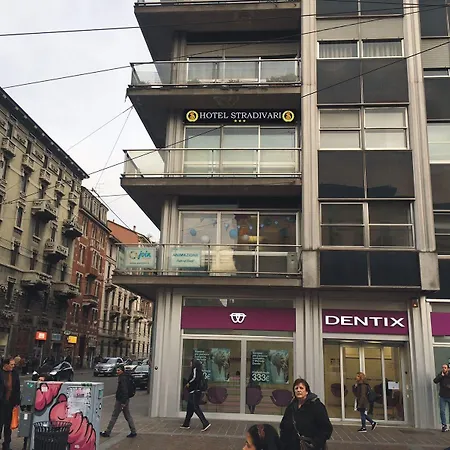 Отель Stradivari