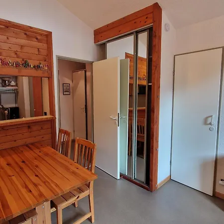 4 Pers A Avec Wifi Et Parking Proche Telecabine - Fr-1-561-63