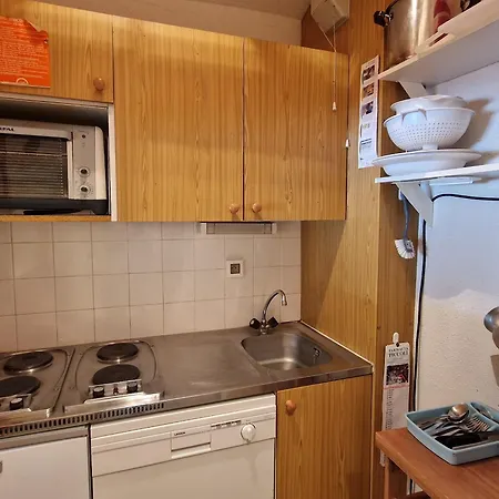 4 Pers A Avec Wifi Et Parking Proche Telecabine - Fr-1-561-63 Valfrejus