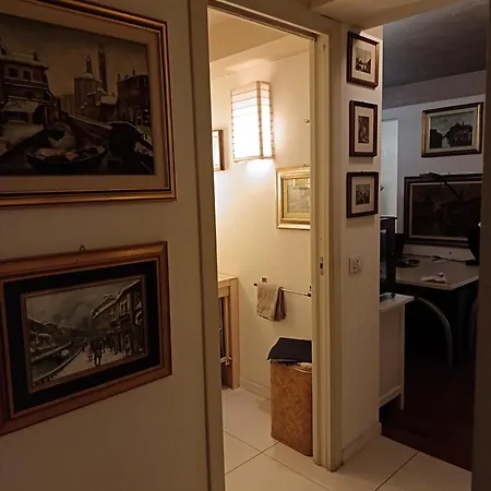 Daire Taverna Zen Milano