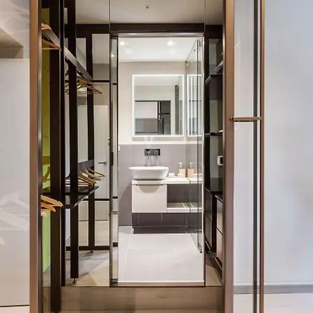 Easyhomes-duomo & Apartament Mediolan