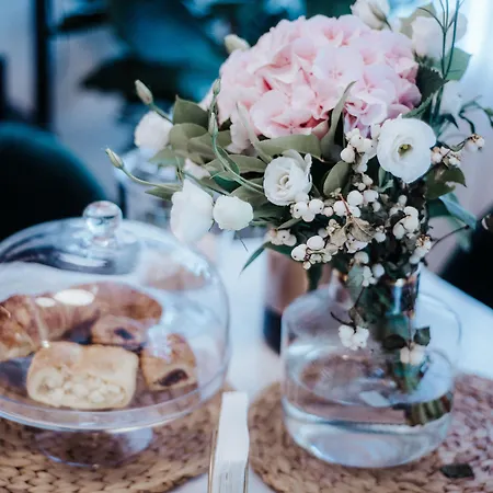 Ca Bela - Porta Romana ゲストハウス