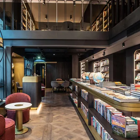 Otel Palazzo Touring Club Milan, A Radisson Collection Milano
