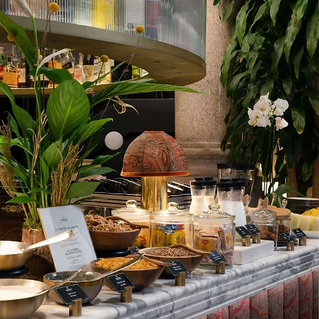 Palazzo Touring Club Milan, A Radisson Collection Milánó