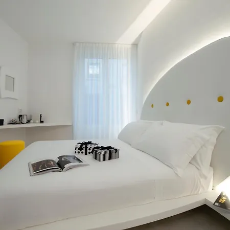Ahd 4* Milán