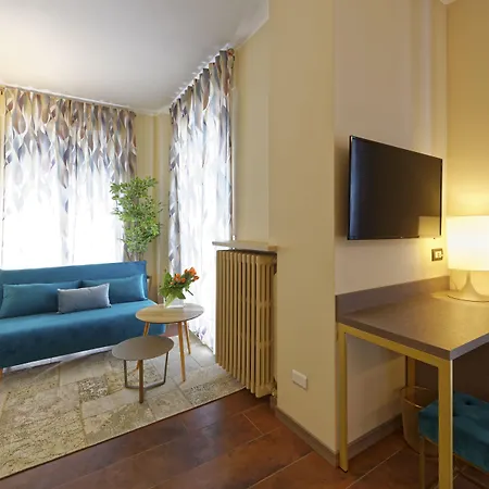 Red Ribbon Guest house 4*