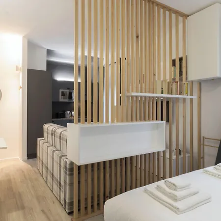 Italianway Easy - Fara 1 Milánó