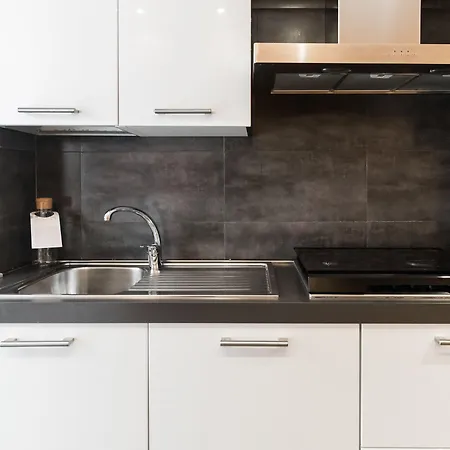 Italianway Comfort - Corsica 61 Apartman *