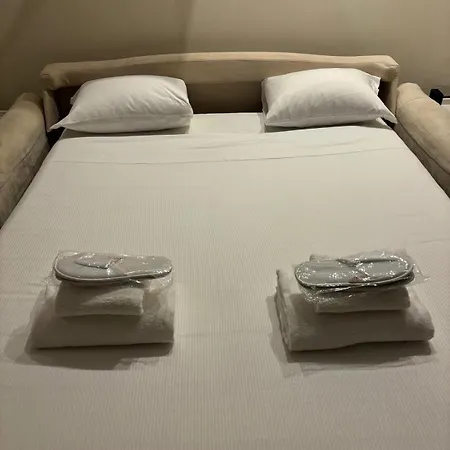 Youhosty - Luxury Town House