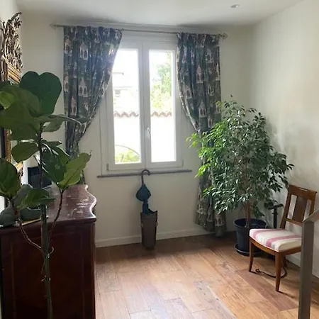 Apartman Sant Ambroeus Milánó