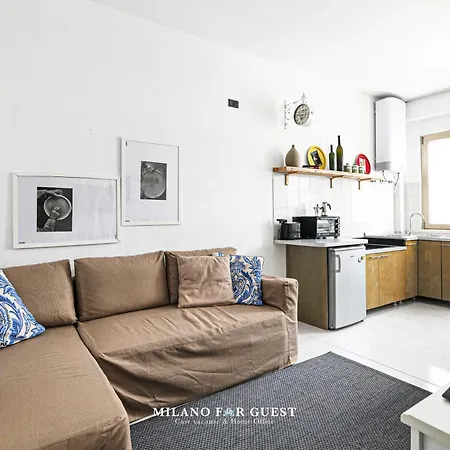 Chiara Centro Milano