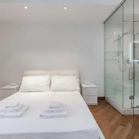 Lejlighed San Babila Executive - Discover The Historic Centre Of