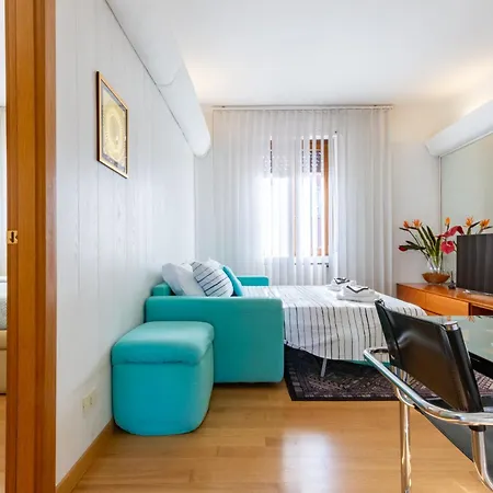 Apartament The Metropolitan Cozy Near Duomo + Wifi