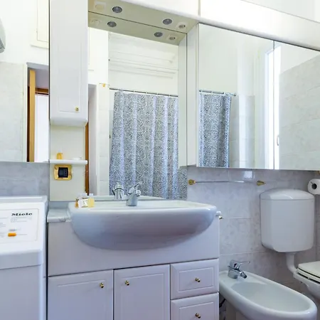 Apartament The Metropolitan Cozy Near Duomo + Wifi *