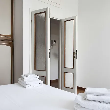 Daire Italianway Easy - Piazza Firenze 4