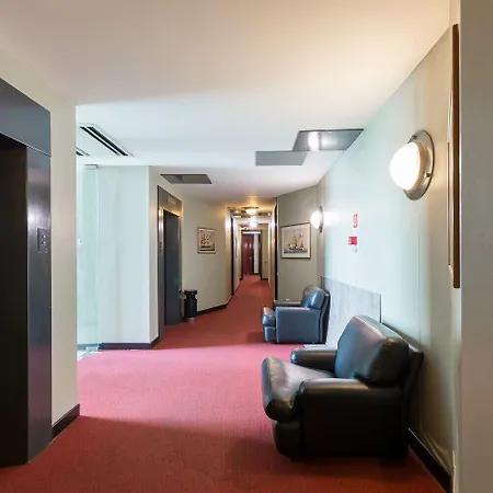 ゲストハウス Duomo Deluxe ミラノ