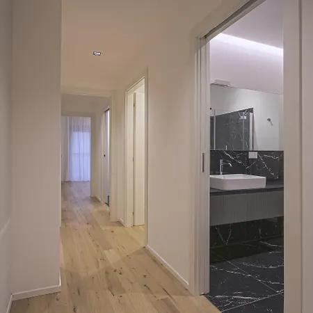 Apartman Luxury Suite-hosted By Sweetstay *