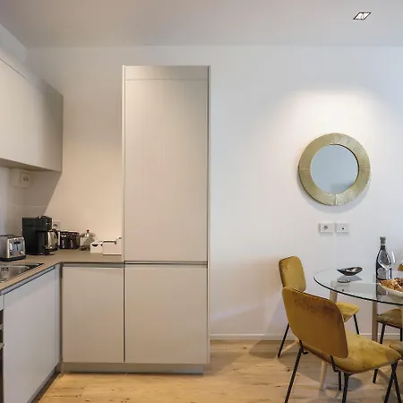 Апартаменты Luxury Suite-hosted By Sweetstay *