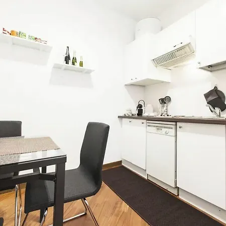 Italianway Easy - Venezia 33 - A Milano