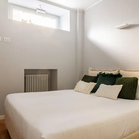 Apartment Easyhomes - Botta Milan