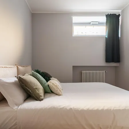 Easyhomes - Botta Apartment