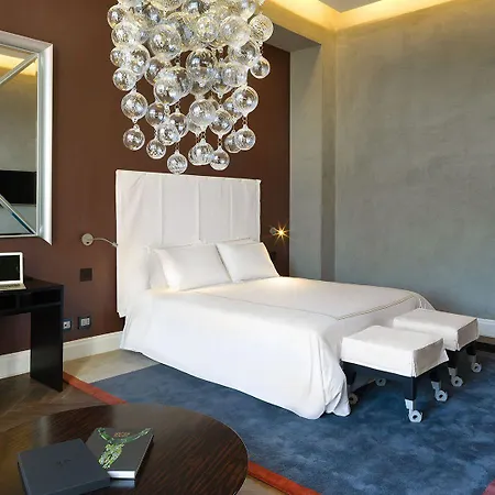 The Glamore Duomo Hotel Milano