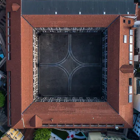 Hotel Portrait - Lungarno Collection Milano