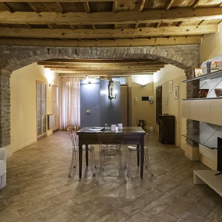 Italianway Easy - Garibaldi 93 B * Milánó