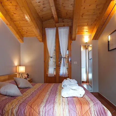 Skyline In Citta Studi A 1 Minuto Dal Metro Con Terrazzo Wi-fi E Netflix Apartament Mediolan