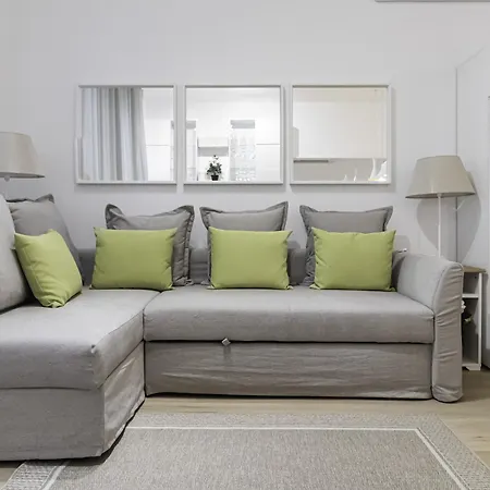 Italianway Comfort - Compagnoni 12 - Mir... Apartment *