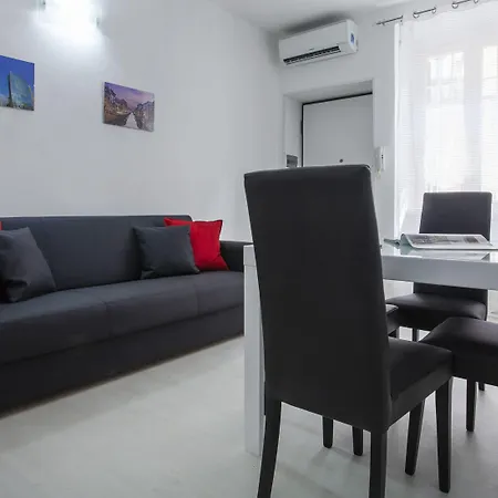 Italianway Easy - Rosolino Pilo 7 Apartamento *