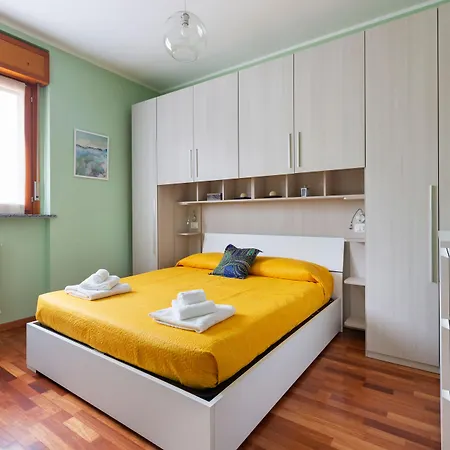 Savona District Terrace Flat *