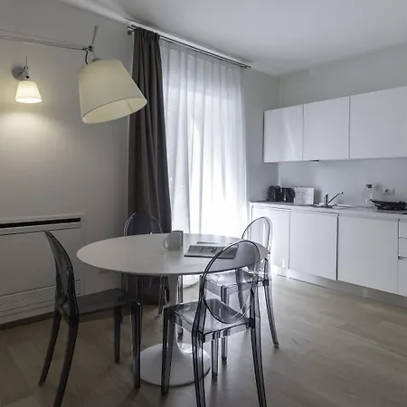 Italianway Collection - Corso 11 * Μιλάνο