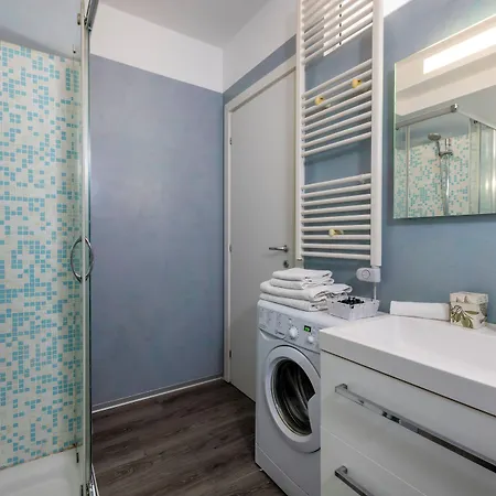 Bnbutler - Archimede 53 - Bright