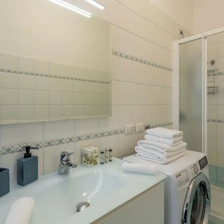 Bnbutler - Strigelli, 13 - Accogliente Bilocale Con Balcone Apartament *