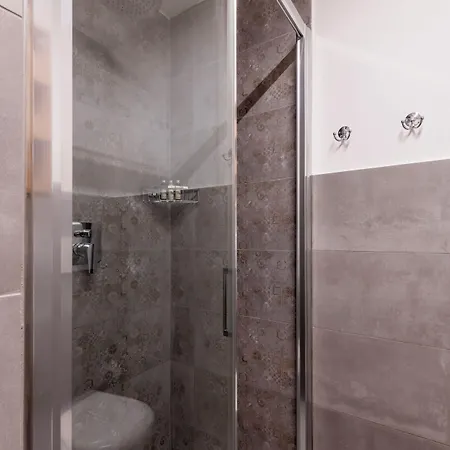 Bnbutler - Sebenico, 28 - Nuovissimo In Isola Apartamento *