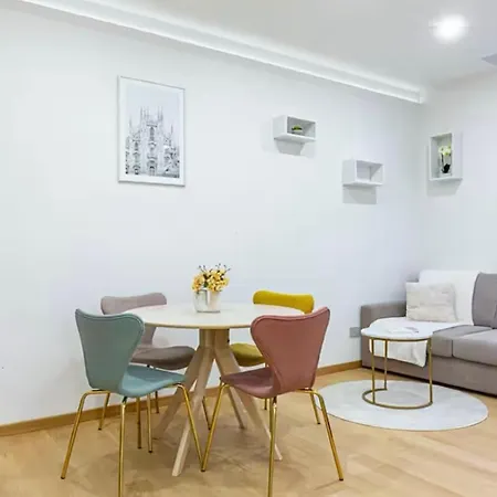 Apartman Casati Station Metro M1, M2, M3 Milánó