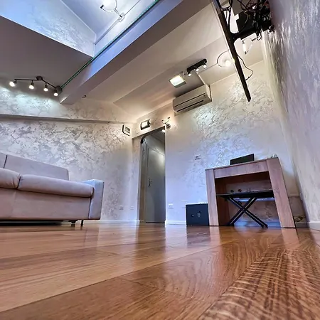 Apartament Gold Medal Olympic - Romantic 15min Walk To Duomo Via Brera & Nightlife *