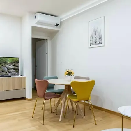 Apartman Casati Station Metro M1, M2, M3