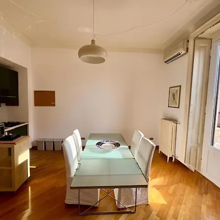 Apartment Urban Comfort Near Fiera & Citylife Milan