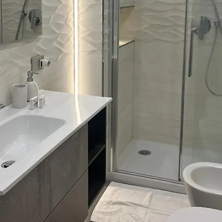 Apartman Casati Station Metro M1, M2, M3