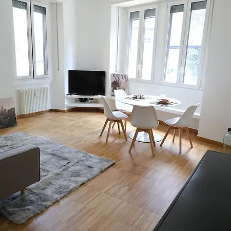 Hostmate - - Robbia - Citylife *