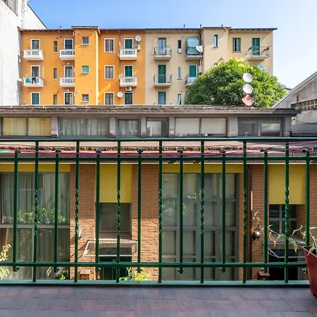 St Laurent - Citta Studi Milan