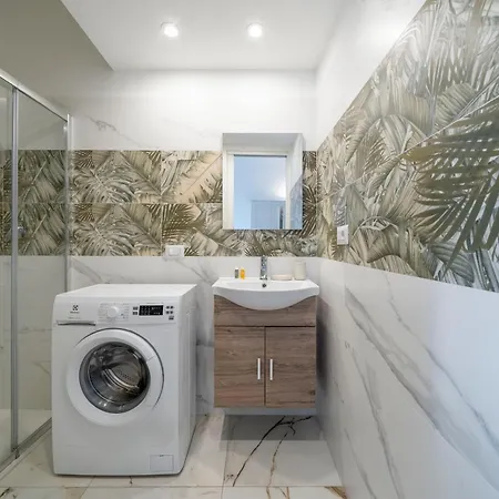 St Laurent - Citta Studi *