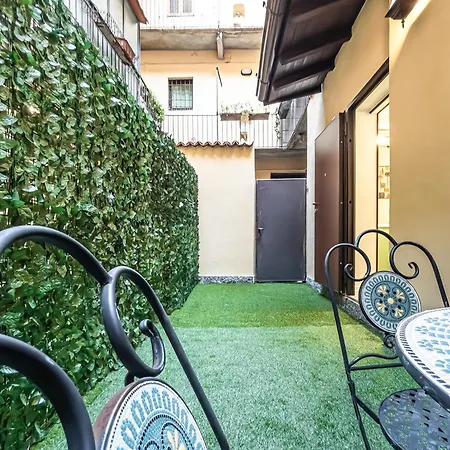 Apartament Rrrapido - Via Mercato 24 Mediolan