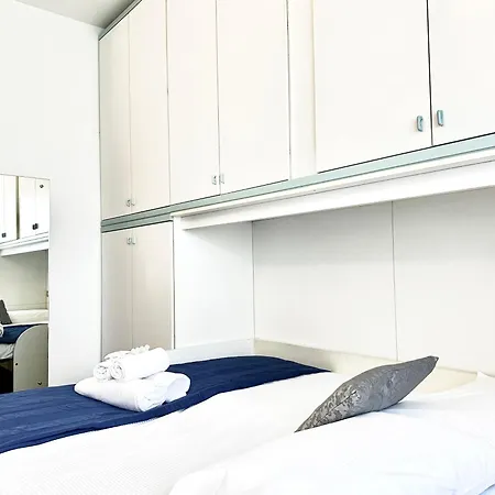 Apartment Elegance *